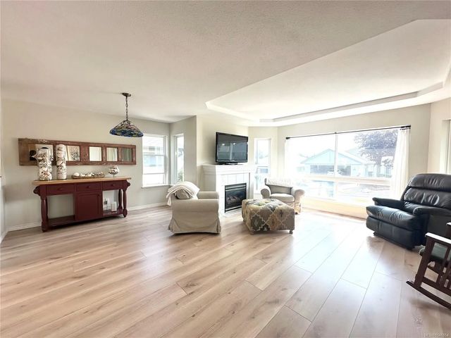 5 of 25 - 533 Hampstead St, Parksville, BC