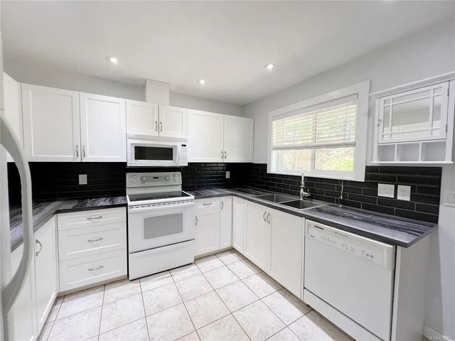 5 of 52 - 492 Cedar Cres, Gold River, BC