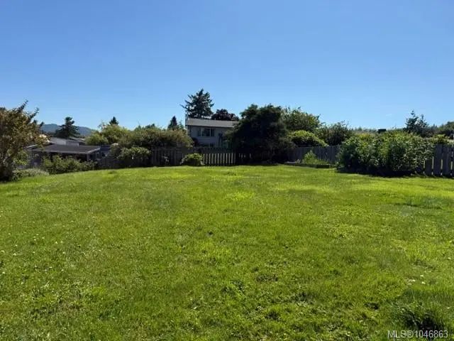 3 of 22 - 7540 Market St, Port Hardy, BC