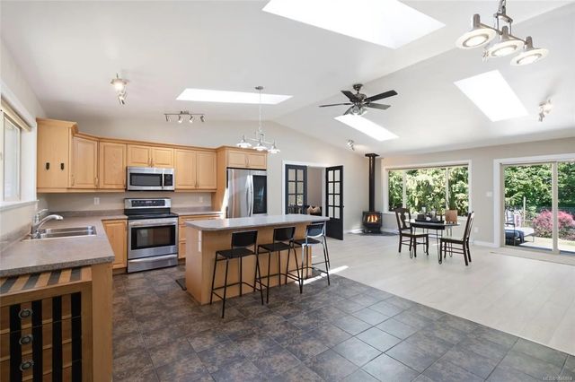 3 of 42 - 95 Mccoll Rd, Bowser, BC