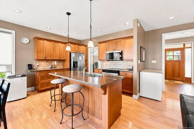 5 of 26 - 2240 Leighton Rd, Nanaimo, BC