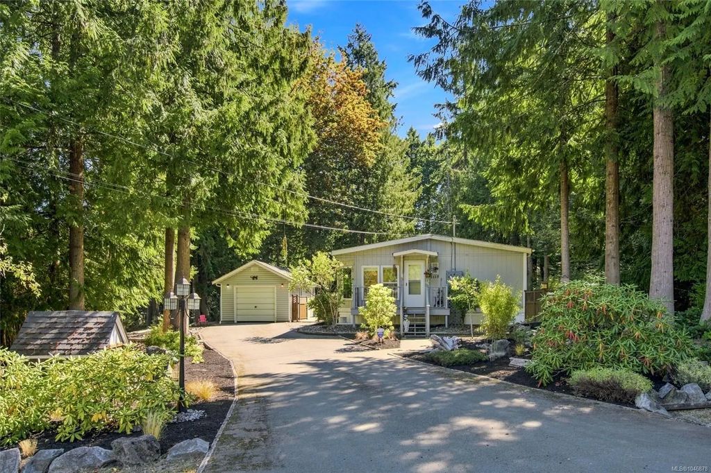 1115 Symons Cres, Qualicum Beach
