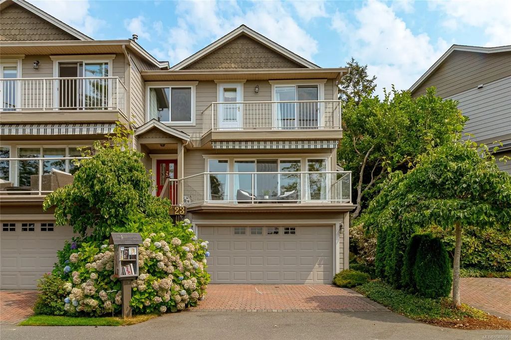 118 Aldersmith Pl 23, View Royal