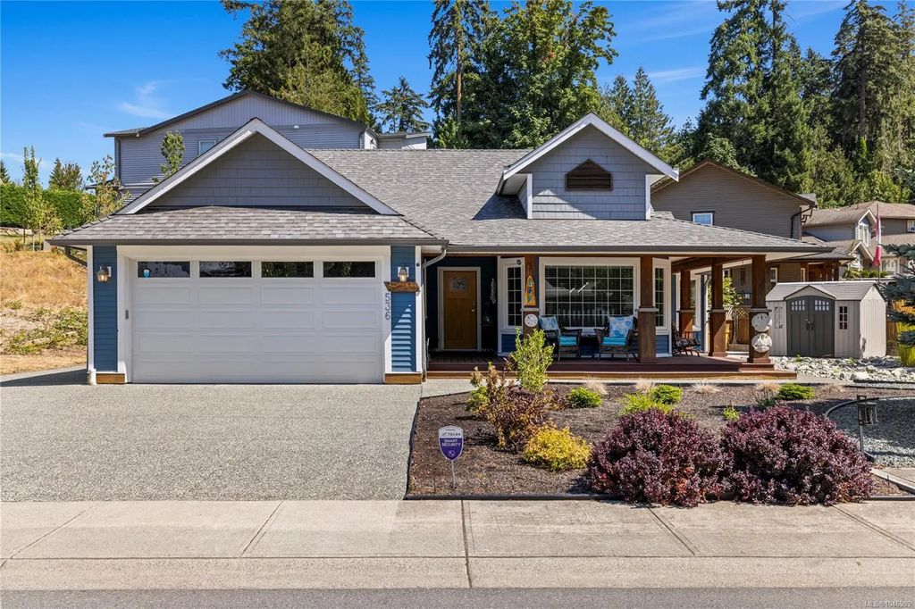 536 Cook St, Ladysmith