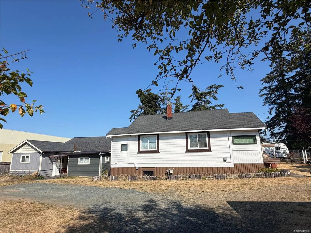 508 Wembley Rd, Parksville