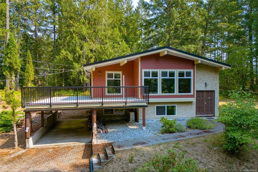 5385 Winchester Rd, Duncan