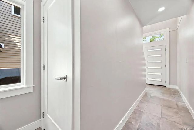 4 of 41 - 147 Armins Pl, Nanaimo, BC