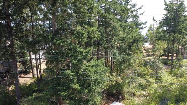 3 of 30 - Lot 27 Walter Rd, Comox, BC