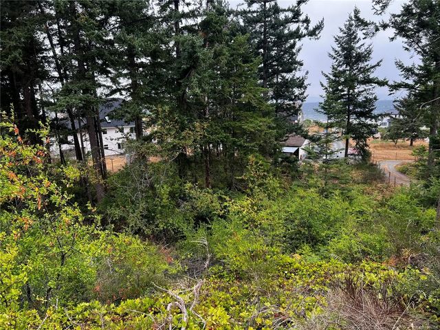 5 of 30 - Lot 27 Walter Rd, Comox, BC