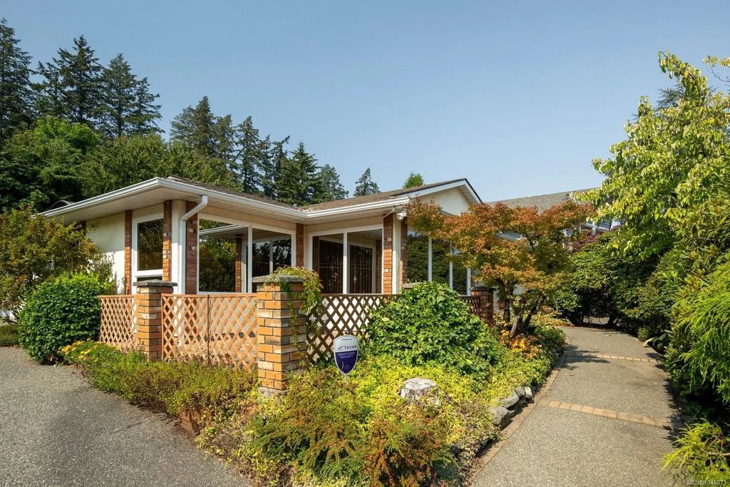 7436 East Saanich Rd, Central Saanich