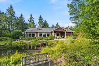 1205 Spider Lake Rd, Qualicum Beach