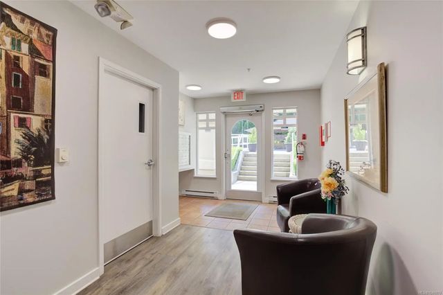 4 of 71 - 2777 Barry Rd 207, Mill Bay, BC