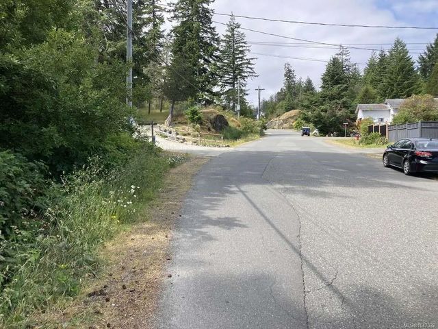 5 of 16 - 2364 French Rd, Sooke, BC