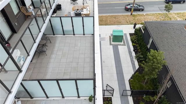 5 of 29 - 1100 Yates St 303, Victoria, BC