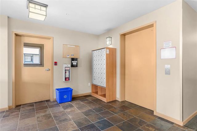 4 of 28 - 360 Goldstream Ave 202, Colwood, BC