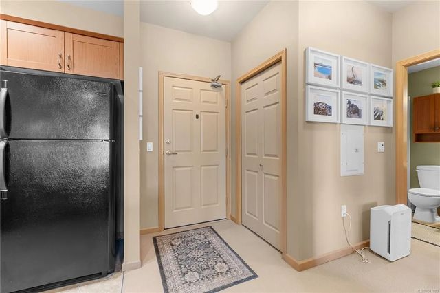 5 of 28 - 360 Goldstream Ave 202, Colwood, BC