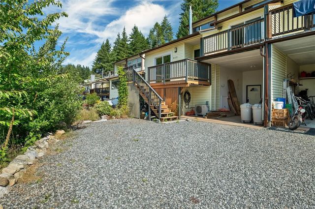 2 of 41 - 503 Nimpkish Dr, Gold River, BC