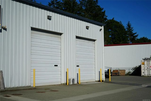 4 of 9 - 6833 Metro Rd Rear, Lantzville, BC