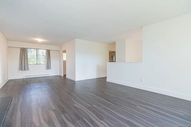 2 of 22 - 1400 Townsite Rd, Nanaimo, BC