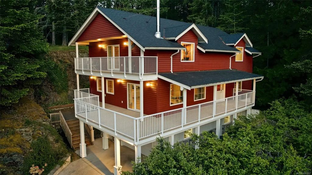1973 Harlequin Cres, Nanoose Bay