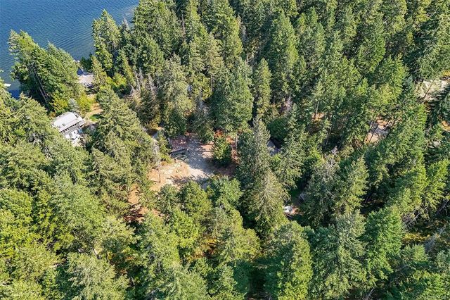 2 of 43 - 2051 May Ave, Shawnigan Lake, BC