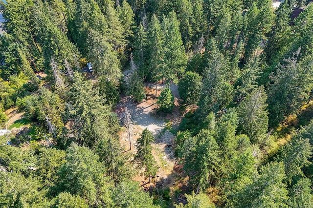 4 of 43 - 2051 May Ave, Shawnigan Lake, BC