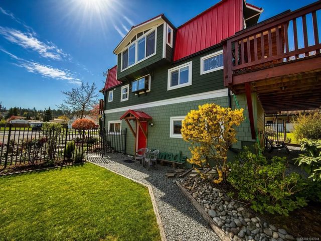 4 of 38 - 1547 Joan Ave, Crofton, BC