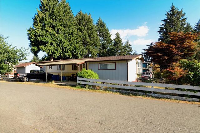 3 of 13 - 971 Douglas Ave 30, Nanaimo, BC