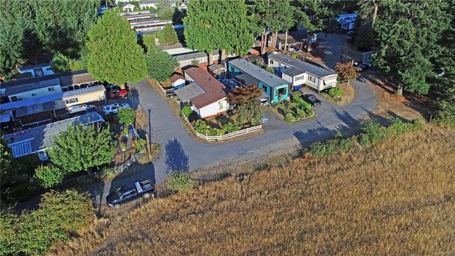 4 of 13 - 971 Douglas Ave 30, Nanaimo, BC