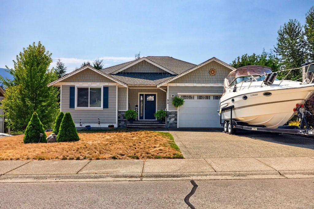 94 Beech Cres, Lake Cowichan