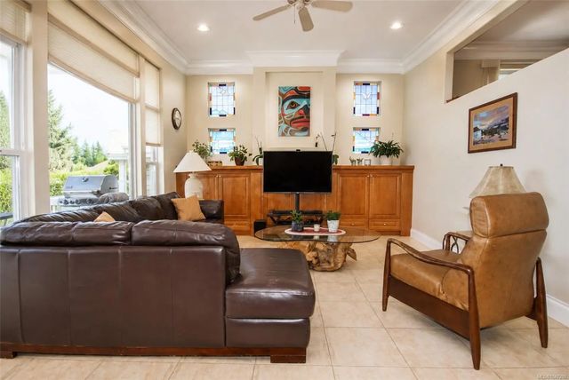 3 of 21 - 1369 Britannia Dr, Parksville, BC