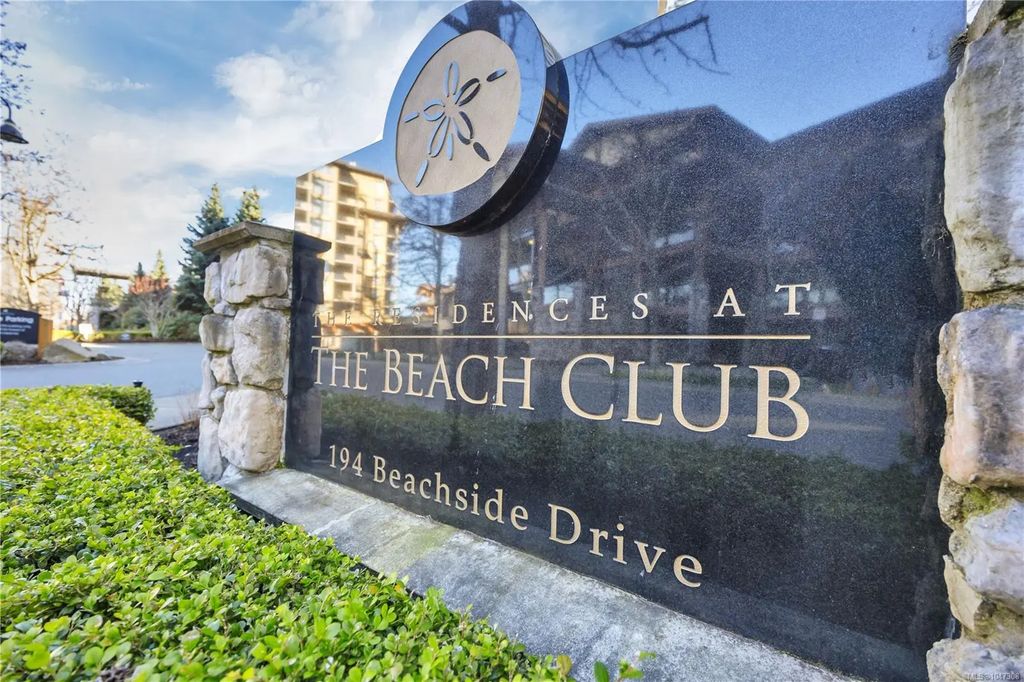 194 Beachside Dr 103, Parksville