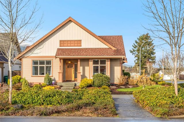 2 of 44 - 421 Poets Trail Dr, Nanaimo, BC