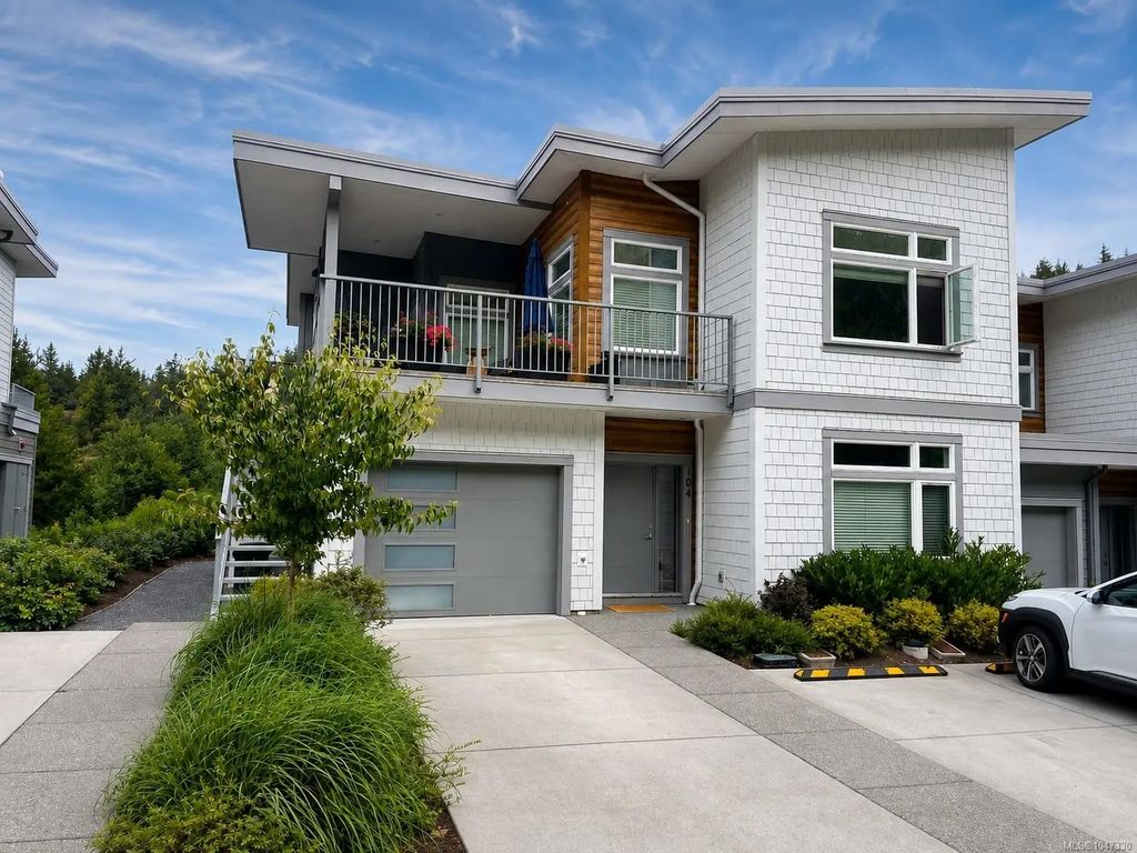 5594 Linley Valley Dr 104, Nanaimo