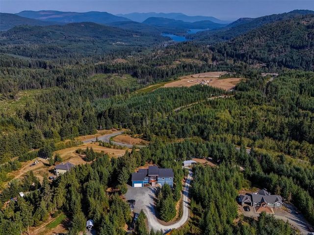 3 of 65 - 4836 Goldstream Heights Dr, Shawnigan Lake, BC