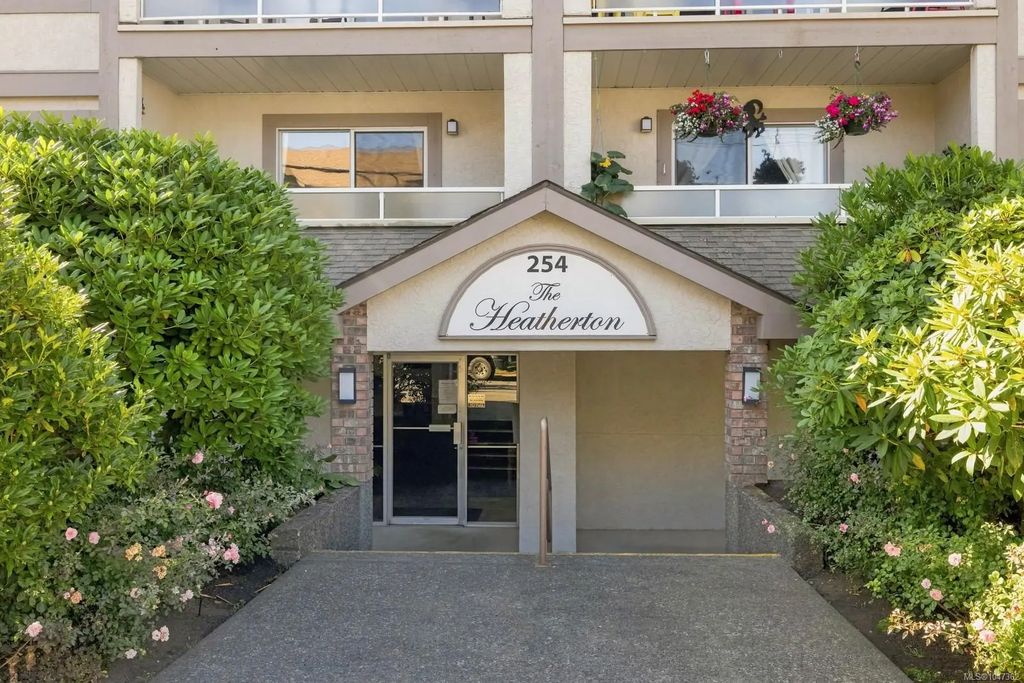 254 First St 307, Duncan