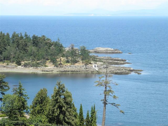 3 of 11 - 3855 Gulfview Dr, Nanaimo, BC