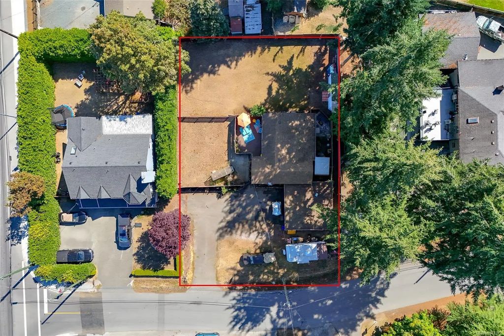 6713 Buena Vista Rd, Central Saanich