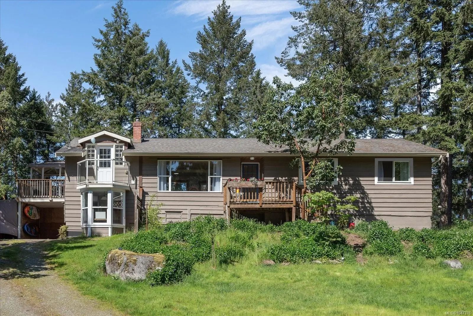 MLS #1047376 for Sale at 3837 Yellow Point Rd, in the city of Ladysmith, V9G 1E9