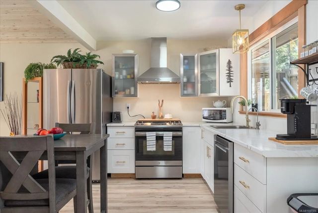 3 of 65 - 3837 Yellow Point Rd, Ladysmith, BC