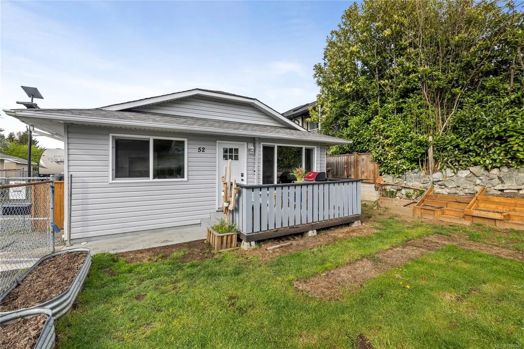 52 Athletic St, Nanaimo