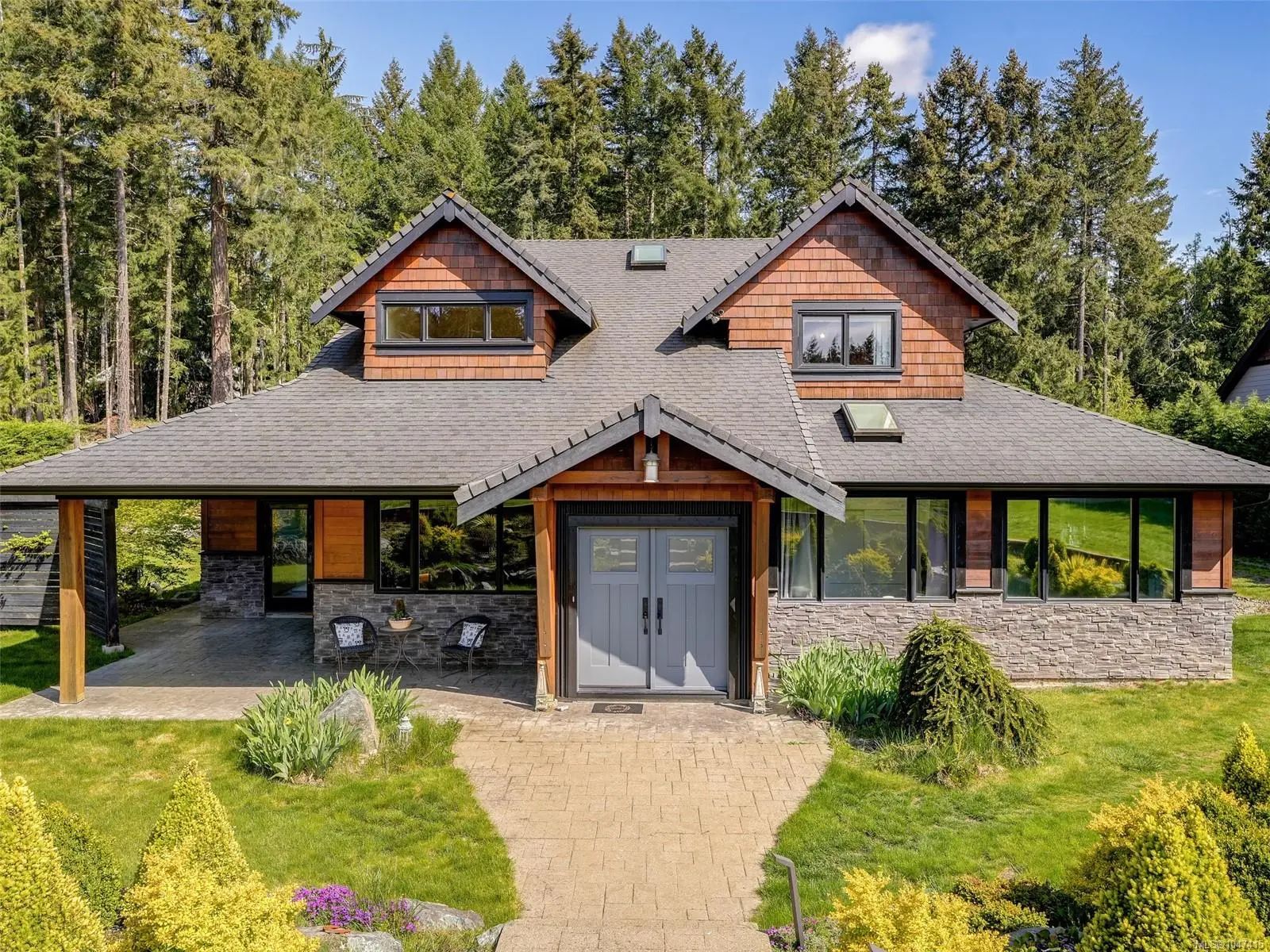 Homes for Sale in Shawnigan Lake, BC