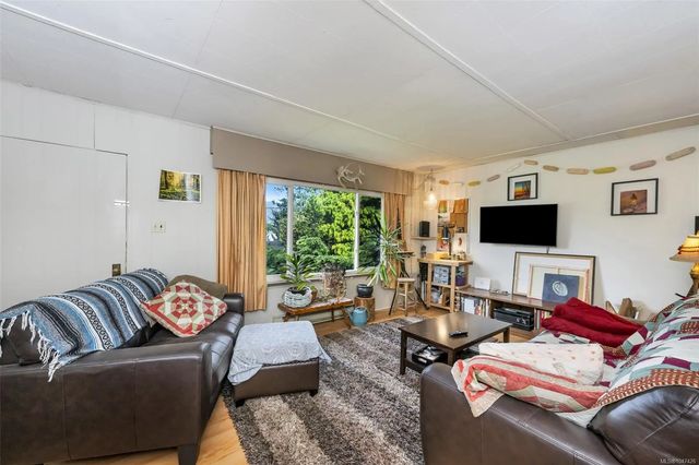 3 of 51 - 17002 Wickanninish Rd, Port Renfrew, BC