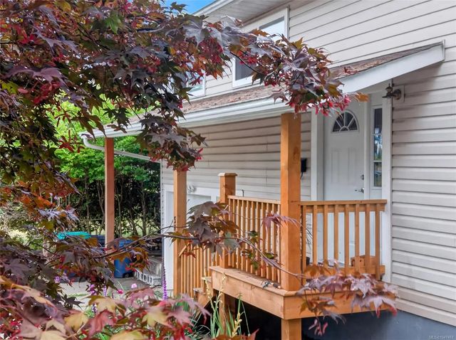 2 of 54 - 568 Salish St, Comox, BC