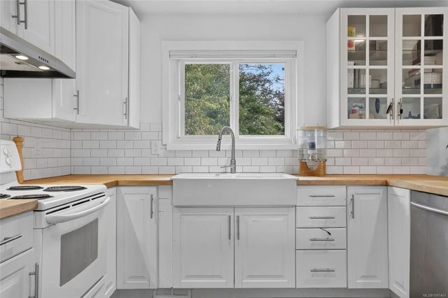 3 of 54 - 568 Salish St, Comox, BC