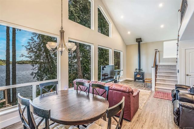 3 of 34 - 2270 South Lake Rd, Qualicum Beach, BC