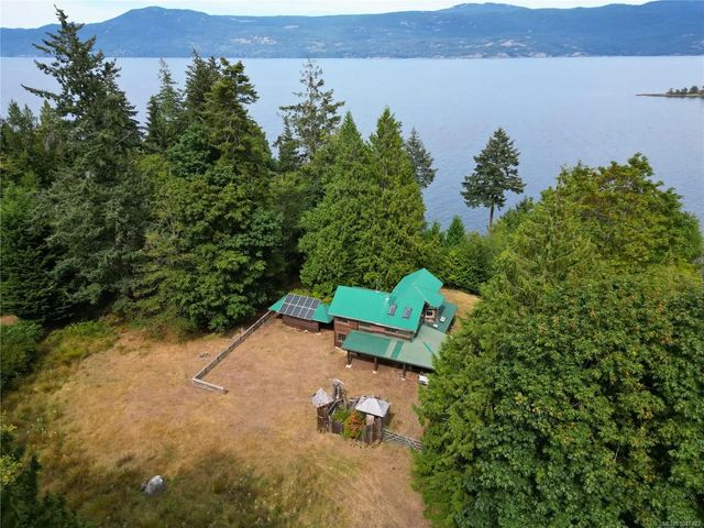 3 of 44 - 9 Mine Rd, Lasqueti Island, BC