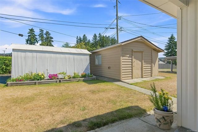 3 of 26 - 4391 11th Ave, Port Alberni, BC