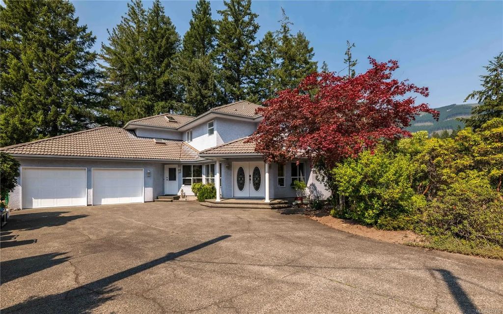 419 Scholey Cres, Lake Cowichan