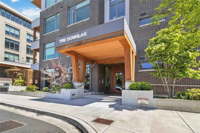 2 of 55 - 501 Park Pl 601, Esquimalt, BC